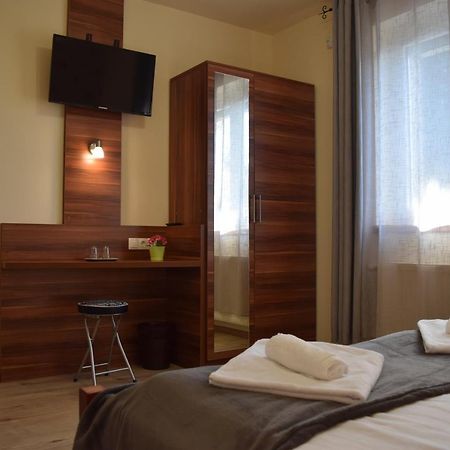 La Mia Casa Vendeghaz Hotell Kaposvár Exteriör bild