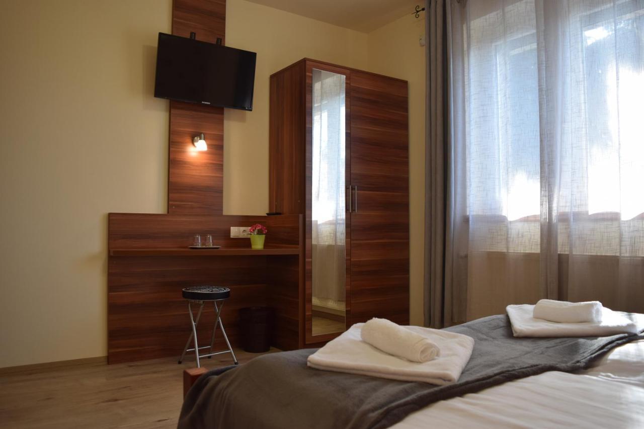 La Mia Casa Vendeghaz Hotell Kaposvár Exteriör bild