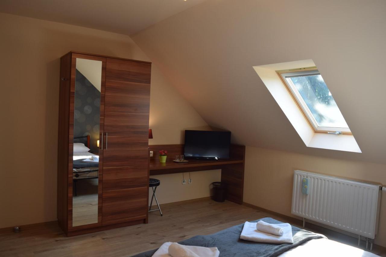 La Mia Casa Vendeghaz Hotell Kaposvár Exteriör bild